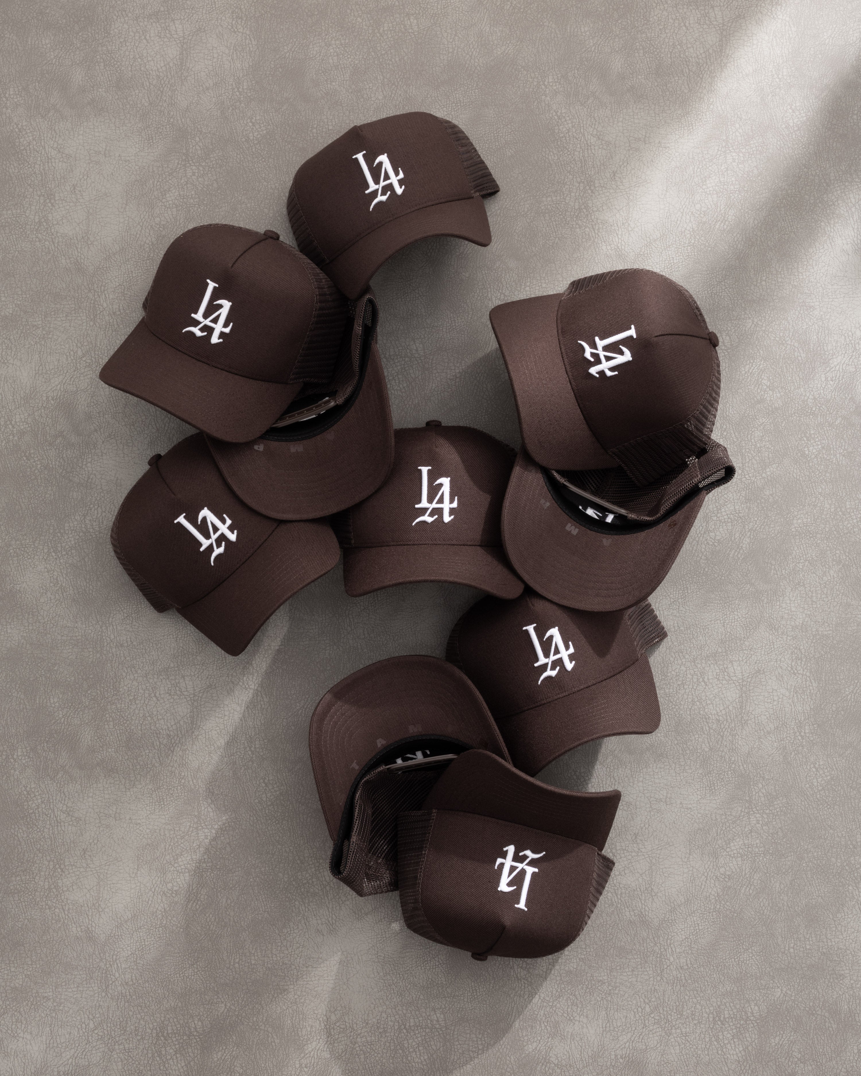 LA 001 Structured Trucker