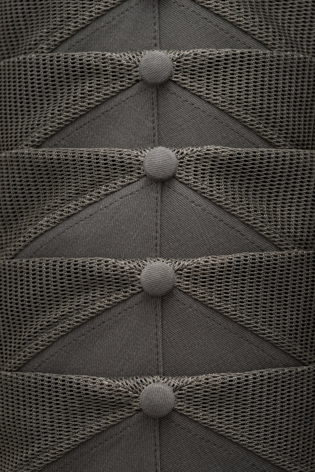 LA 001 Brushed Twill Trucker