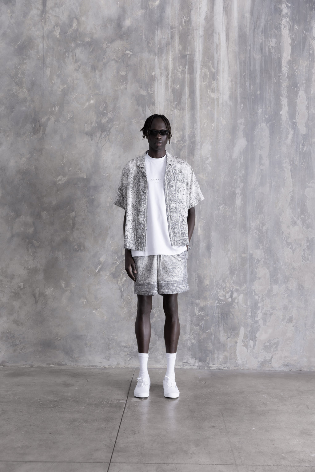 SS25 Rug Camp Collar V3