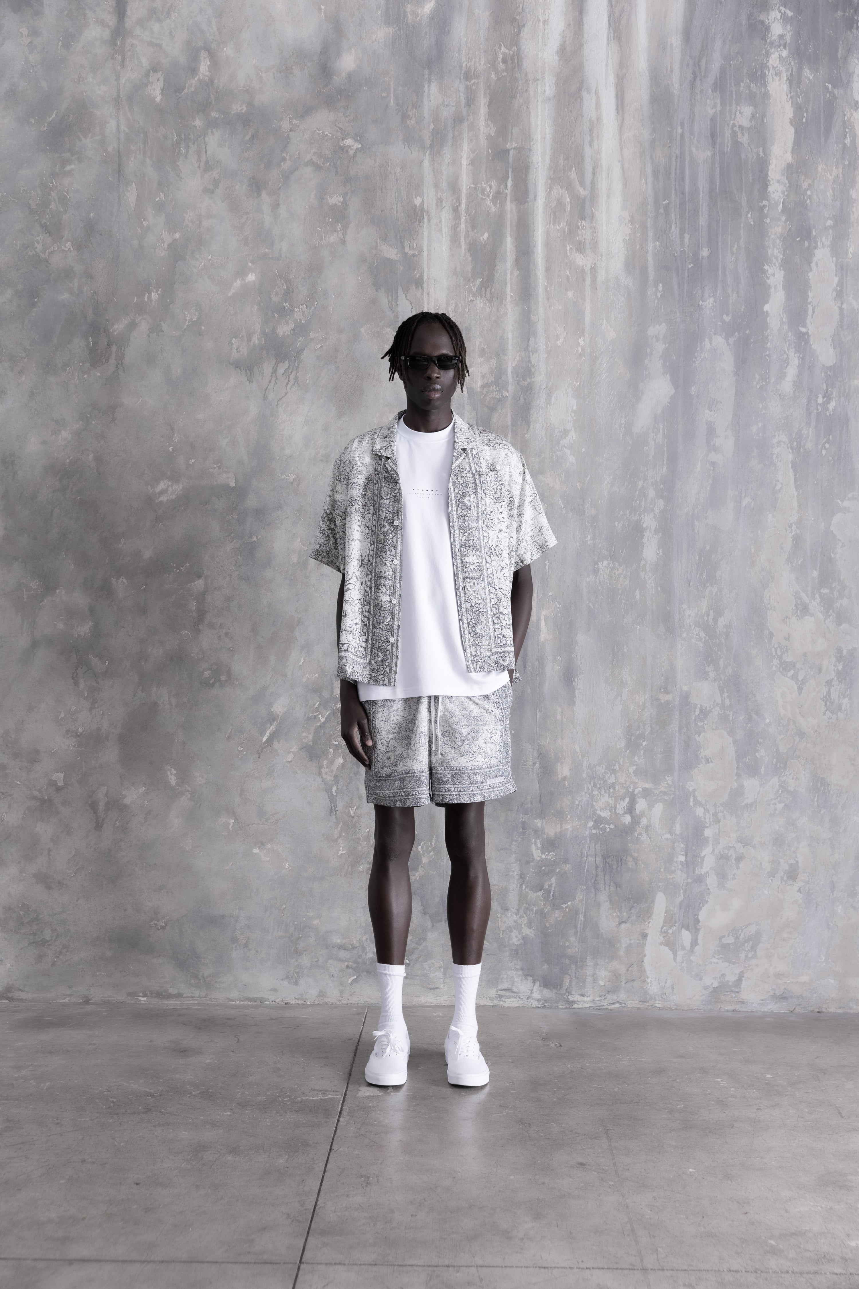 SS25 Rug Camp Collar V3