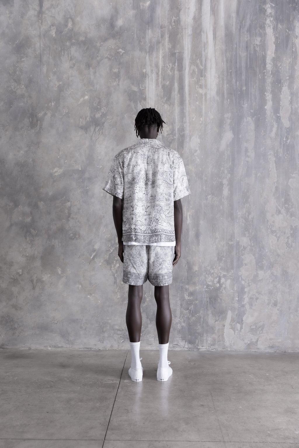 SS25 Rug Camp Collar V3