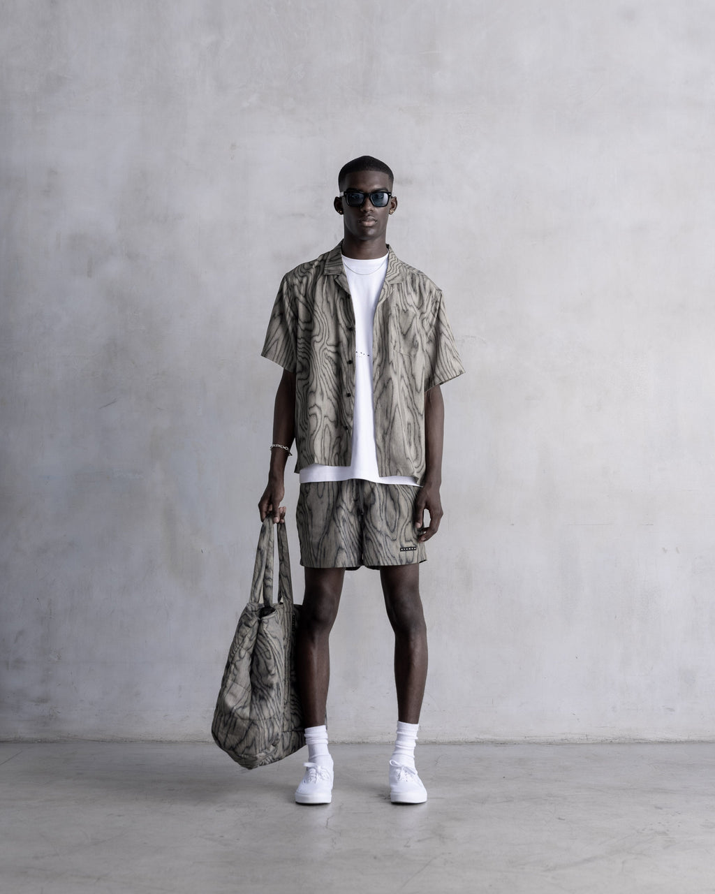 Soundproof Print Camp Collar