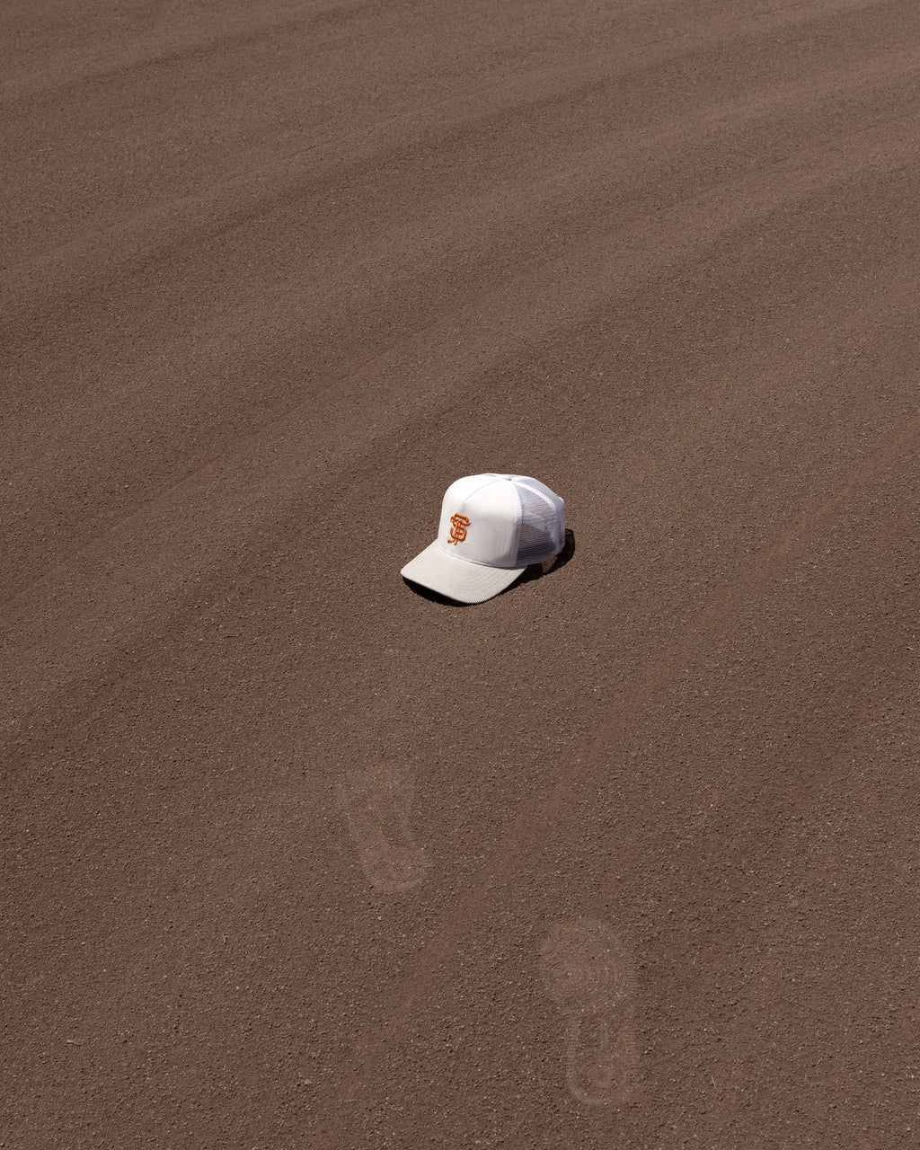 SF 001 Corduroy Trucker