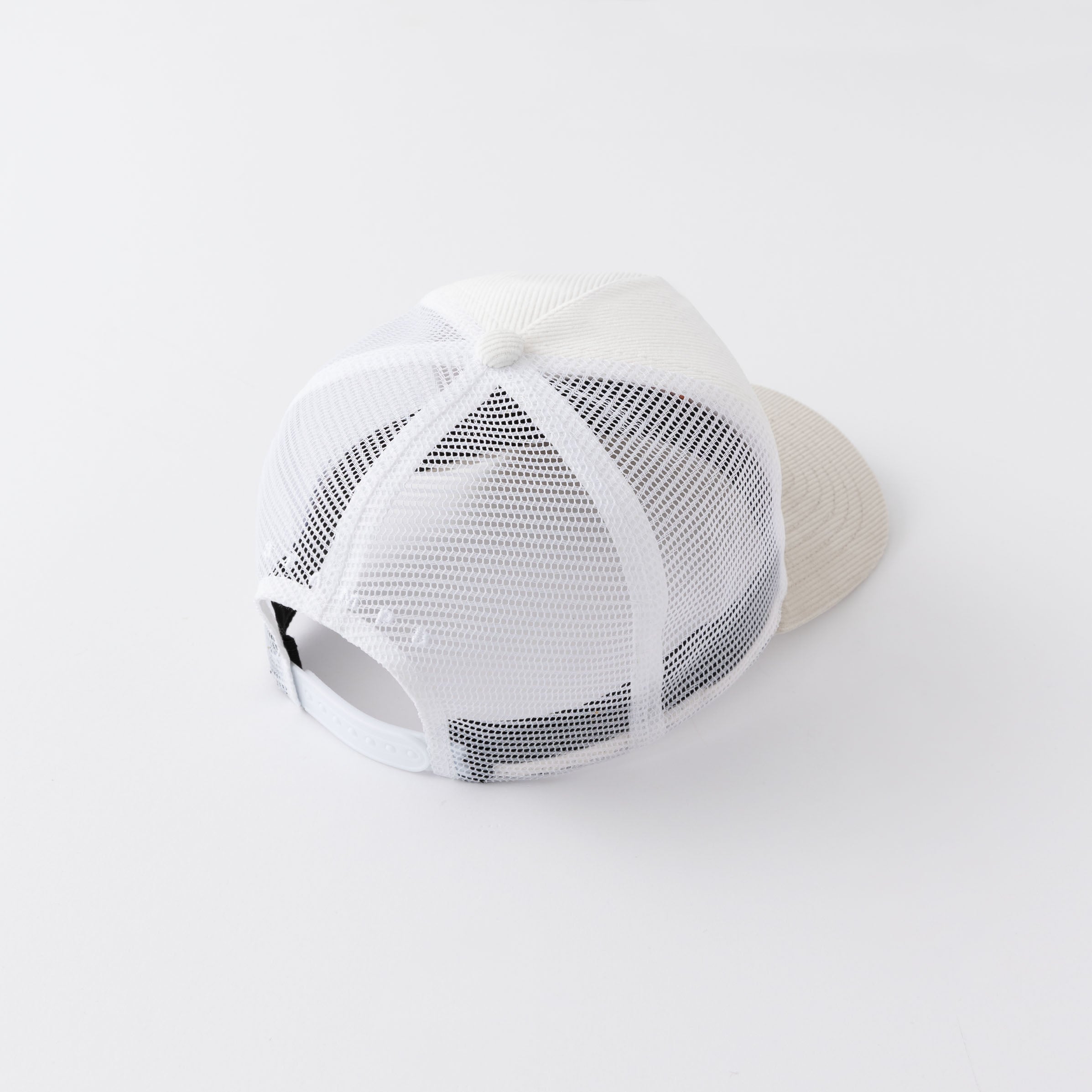 SF 001 Corduroy Trucker